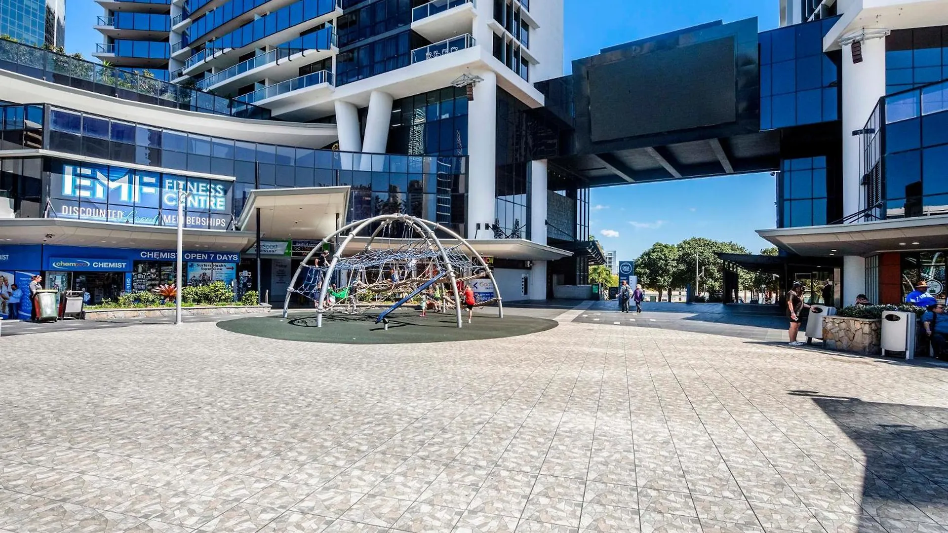 Three Bedroom Ocean View Apartments At Circle On Cavill - One Free Parking! - Self Contained & Privately Managed - Wow Stay Gold Coast 0*,