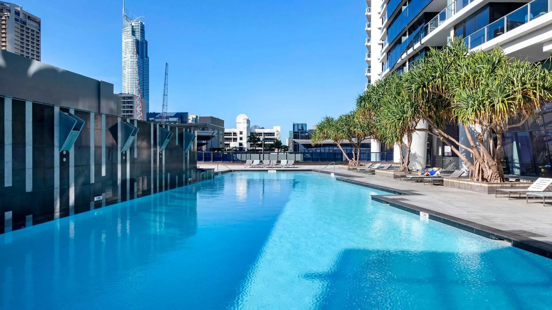 Three Bedroom Ocean View Apartments At Circle On Cavill - One Free Parking! - Self Contained & Privately Managed - Wow Stay Gold Coast Australia